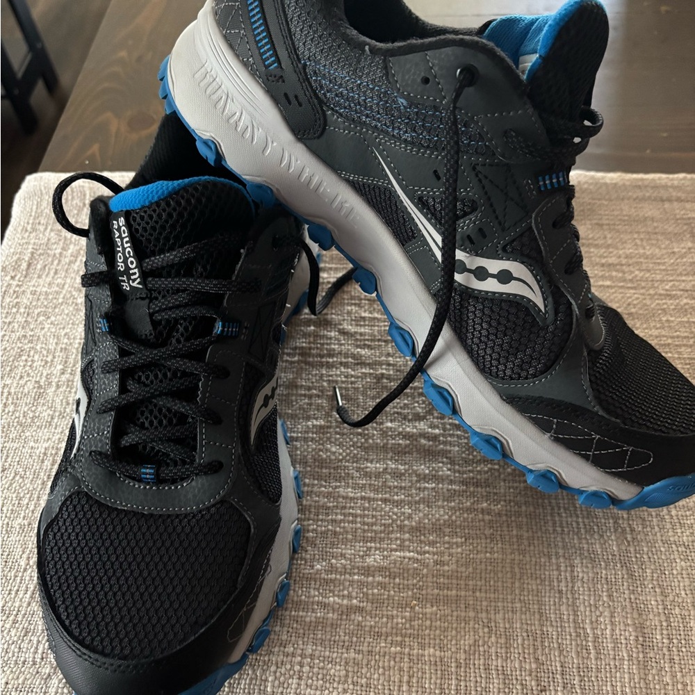 Saucony Men's Black and Blue Athletic Shoes